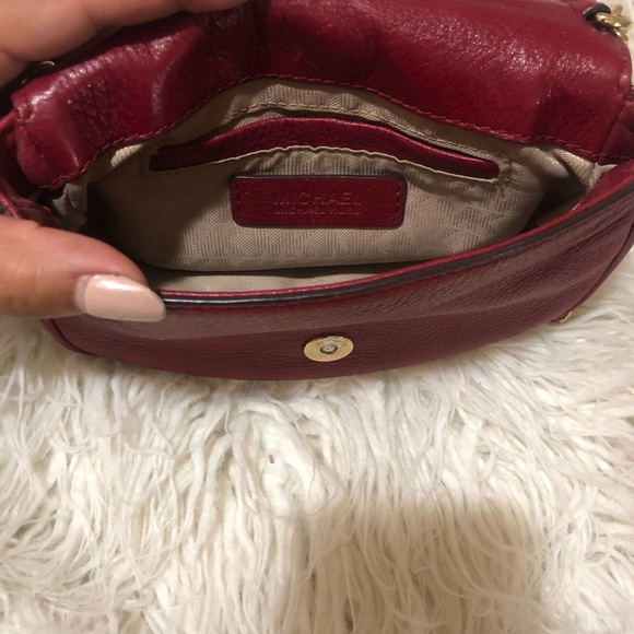 Red Michael Kors Cross Body - Picture 4 of 5